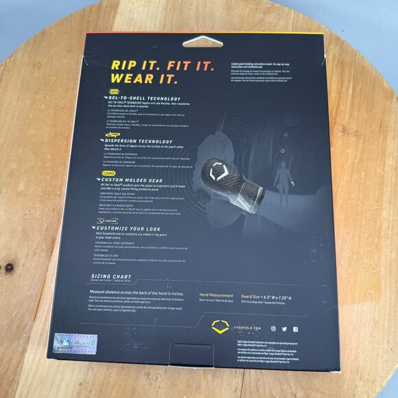 EVOSHIELD Pro-Srz 2.0 Batter's Hand Guard Size Large - Black- Right Hand Hitter - Picture 4 of 5